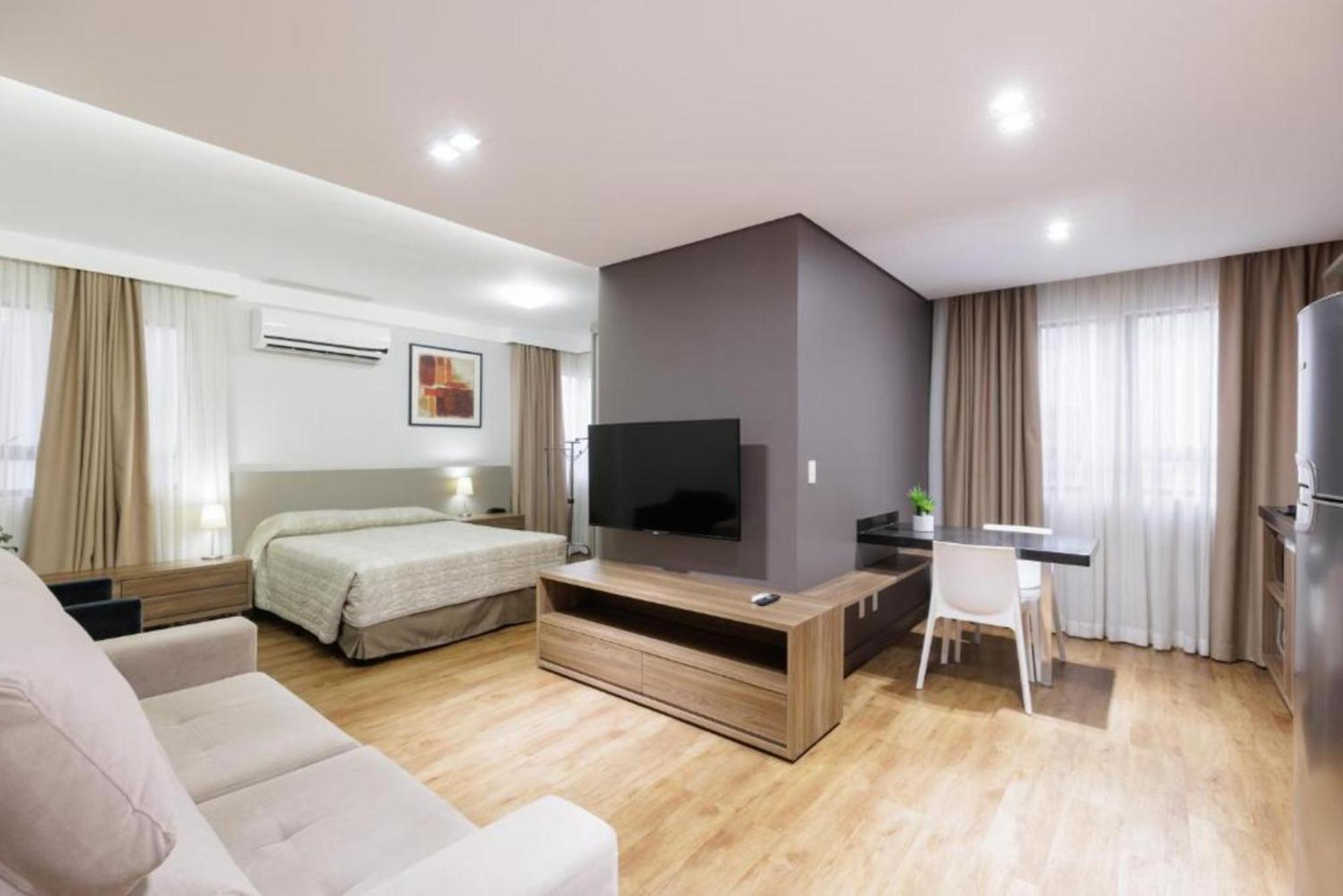 Le Village Flats E Hotel Joinville Exterior foto